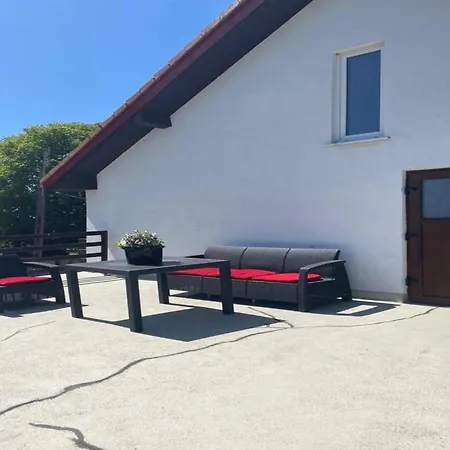 In Dabrowa Near The Sea * Gostyniec