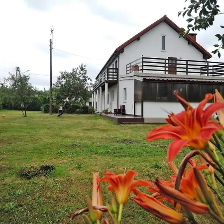 In Dabrowa Near The Sea Apartament *