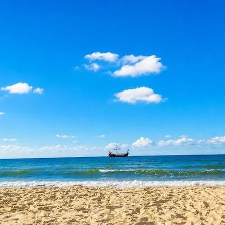 شقة In Dabrowa Near The Sea