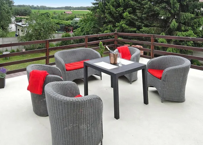 In Dabrowa Near The Sea * Gostyniec